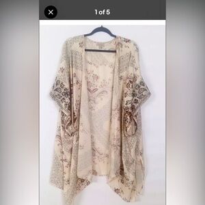 Wonderly Kimono| 0X/1X Curvy | Draped Embroider Floral